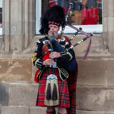 Bagpipe Player